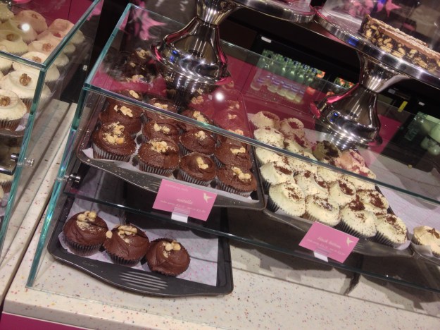 ou jééé, vyhlášená https://hummingbirdbakery.com/