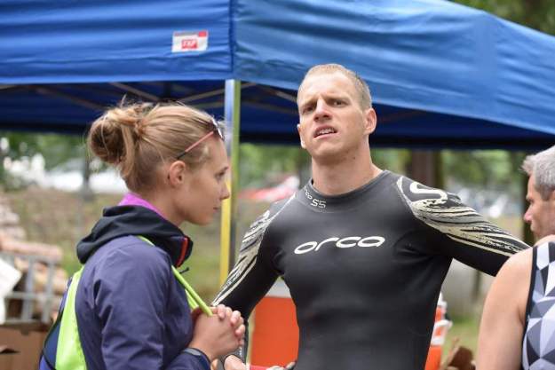 Soupeře nutno zastrašit ještě před startem...